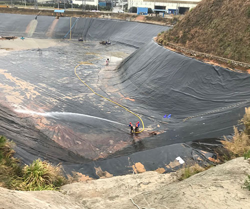胶州废水池清理